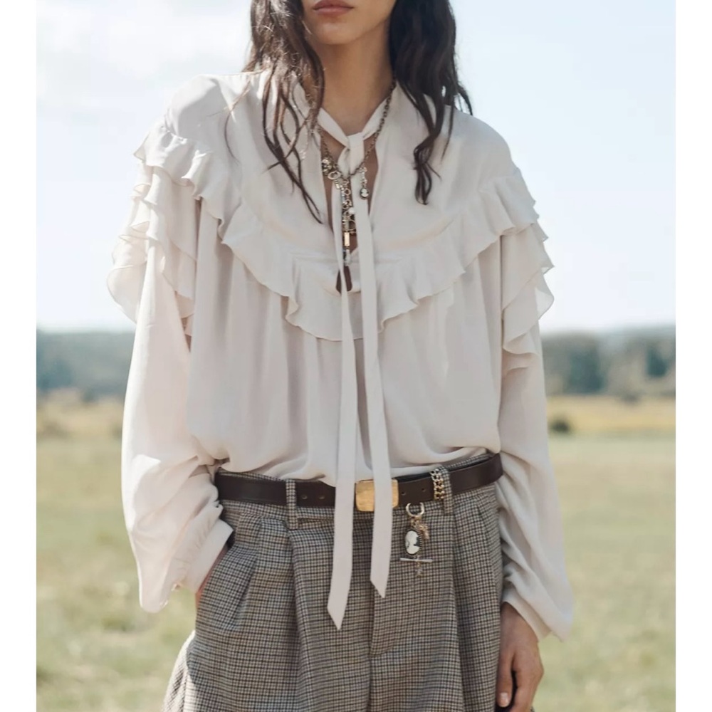NWT Zara Ruffled Blouse
